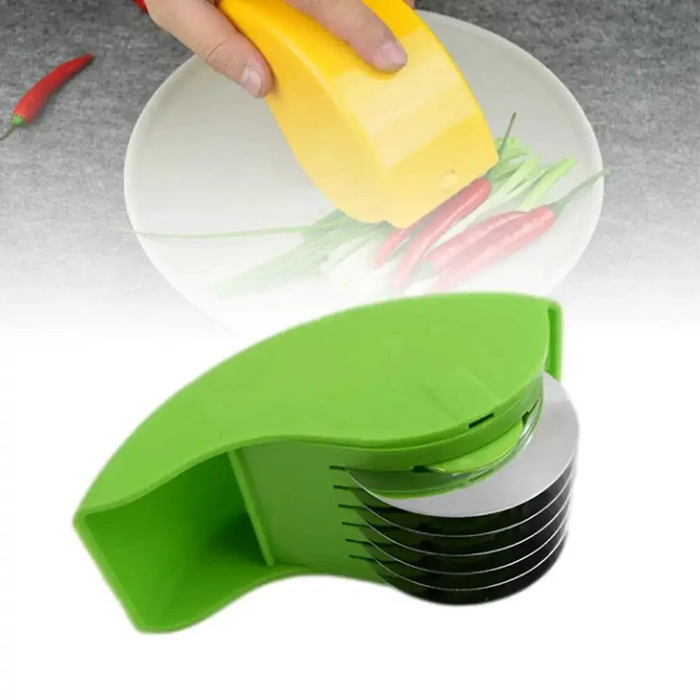 Parsley Chopper Roller | 6 Stainless Steel Blades | Plastic Body | H1L29