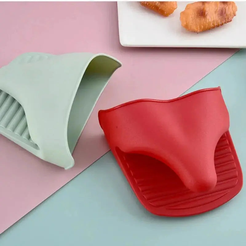 Silicone Oven Mitt | Heat Resistant | Non Slip Grip | One Size