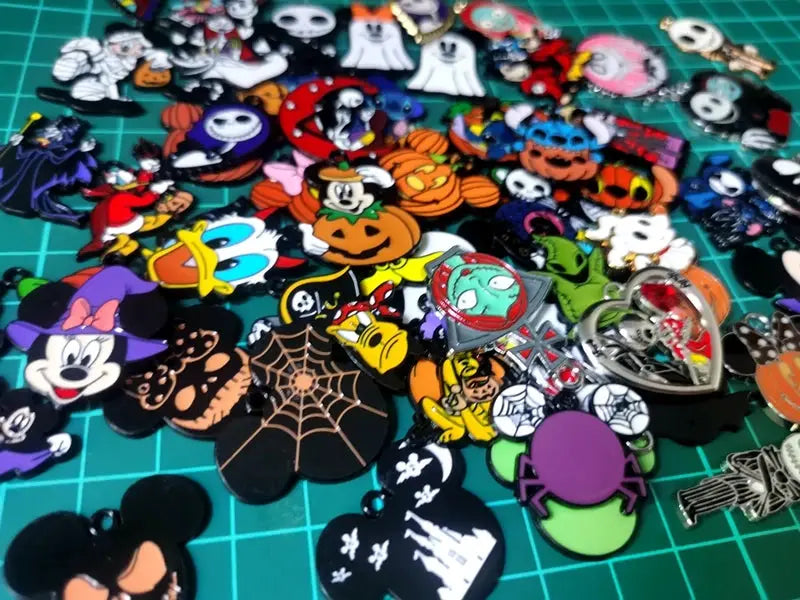 Halloween Pendant Charms | Metal Design | Cartoon Pattern | 10 Piece Set