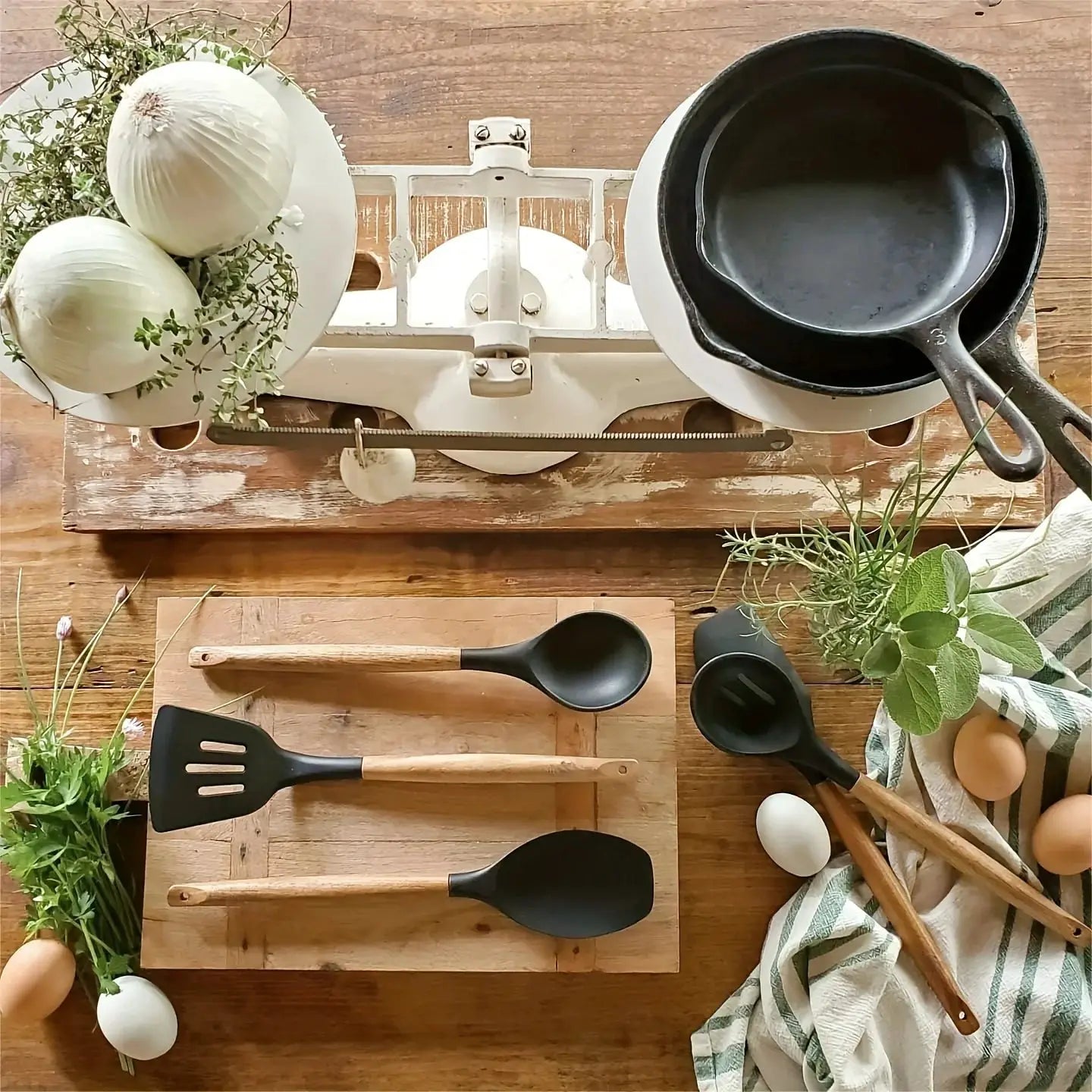 5pcs Silicone Kitchen Utensils Set Heat Resistant Cooking Baking Utensils Set With Wooden Handle, BPA Free,Kitchen Accesso from PriceLows™