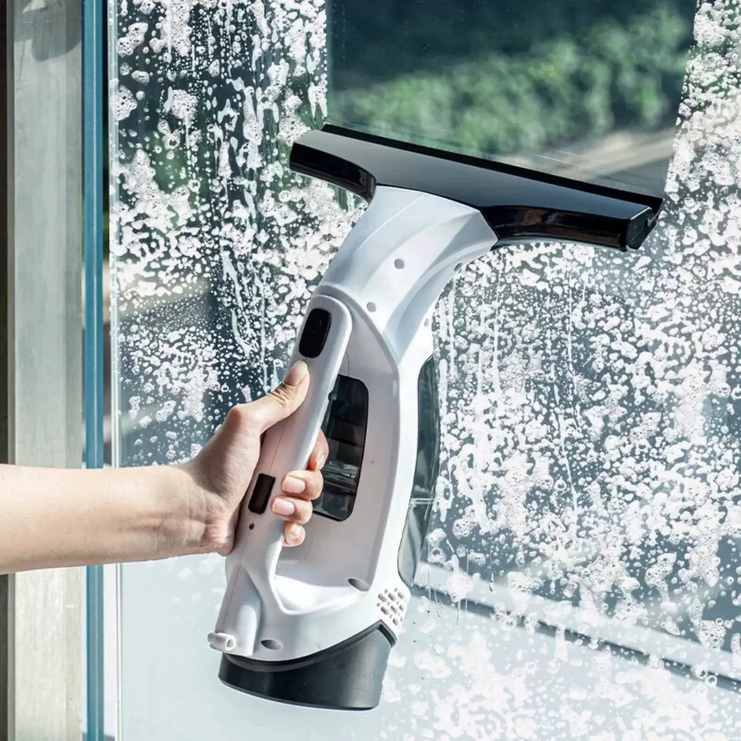 Cordless Window Vacuum Cleaner | Rechargeable Battery | Squeegee Blade