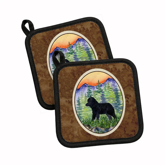 Pot Holder Set of 2 | Heat Resistant Quilted Hot Pads | 7.5 x 7.5 Inch | Schipperke (Style 3)