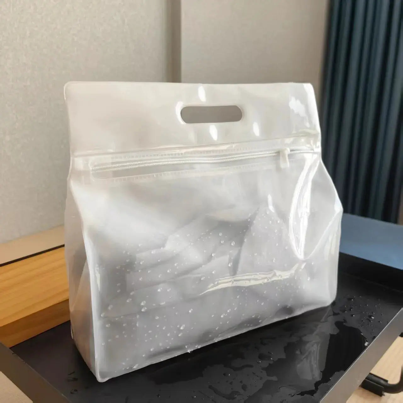 Portable EVA Waterproof Organizer Bag Swimming Bag Zipper Design Toiletry Makeup Bag for Wet Dry Separation Beach Storage from PriceLows™