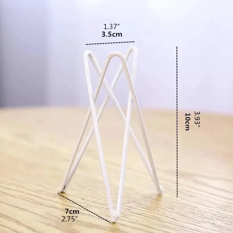Air Plant Holder Metal Flower Pot Stand Geometric Iron Tillandsia Display Art G5AB from PriceLows™