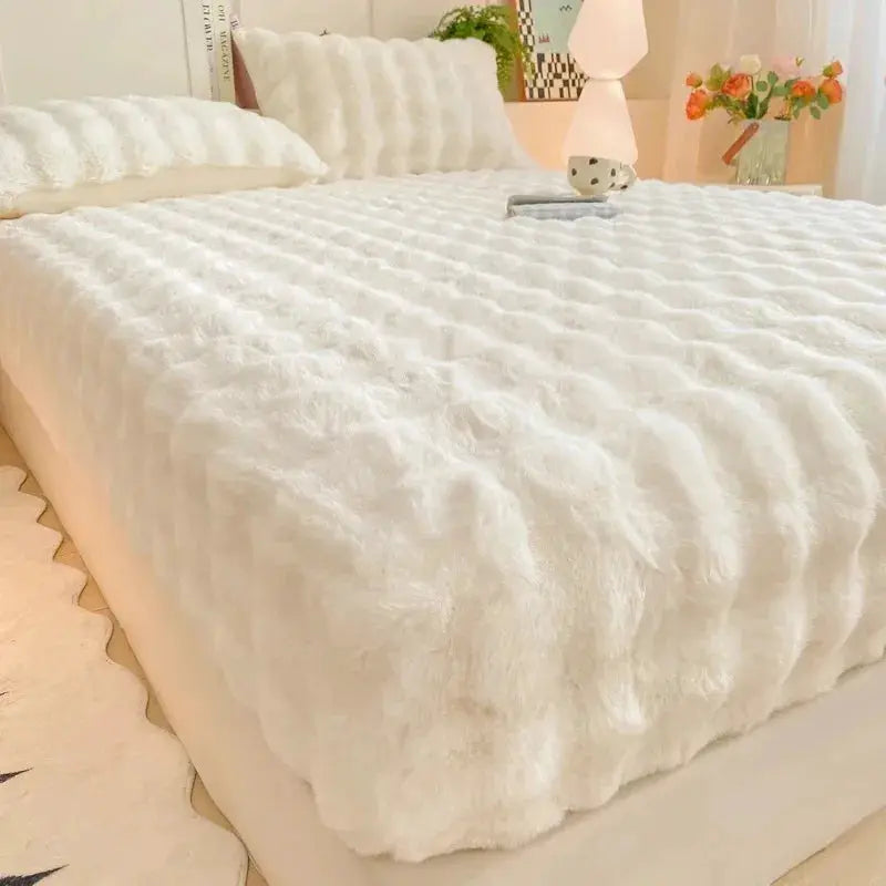 Fitted Bed Sheet | Plush Winter Warm | Solid Color | Full To King