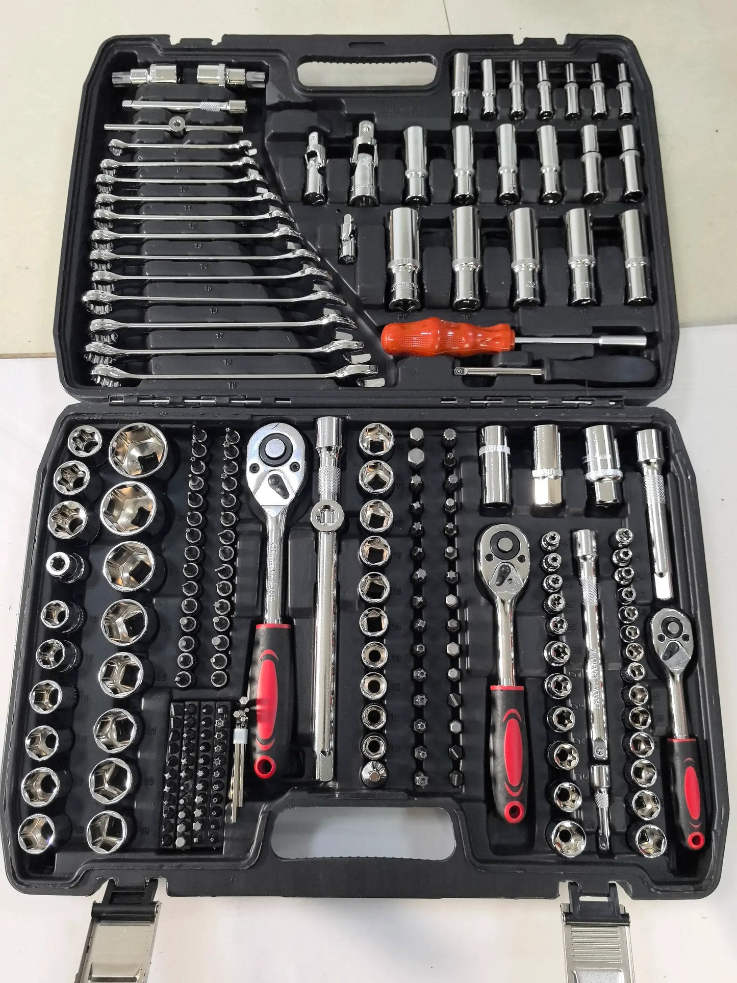 Hi-Spec 216PCS Mechanics Tool Set 1/4" 3/8" 1/2" Drive Socket Wrench Kit Ratchet Mixed Wrenches Auto Repair Tool Box Case from PriceLows™