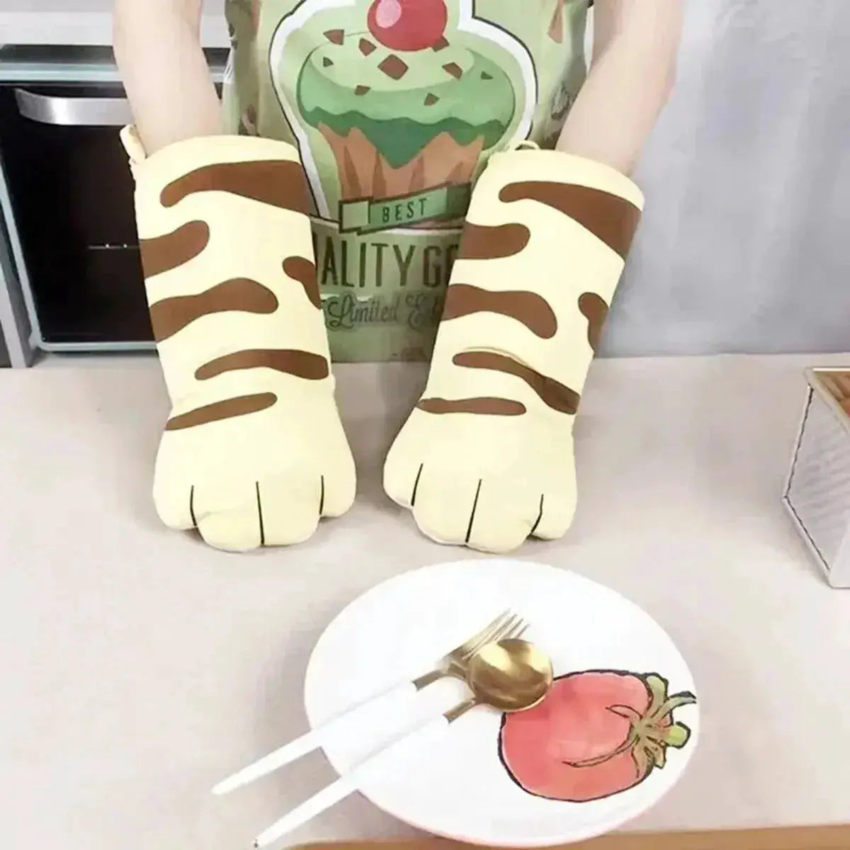Cat Paw Cotton Oven Gloves | Heat Resistant | Non-Slip | One Size