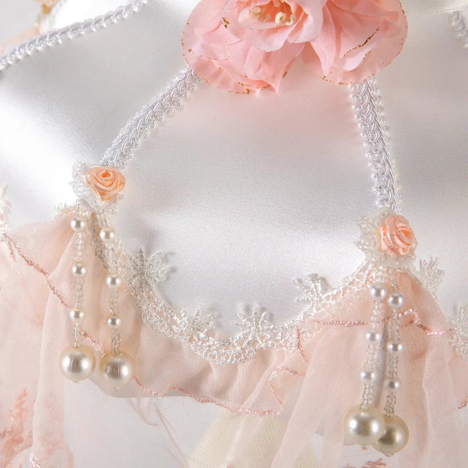 Princess Style Table Lamp LED Girl Creative Light Luxury Romantic Wedding Room Decoration Home Lighting Bedroom Bedside Lamp from PriceLows™