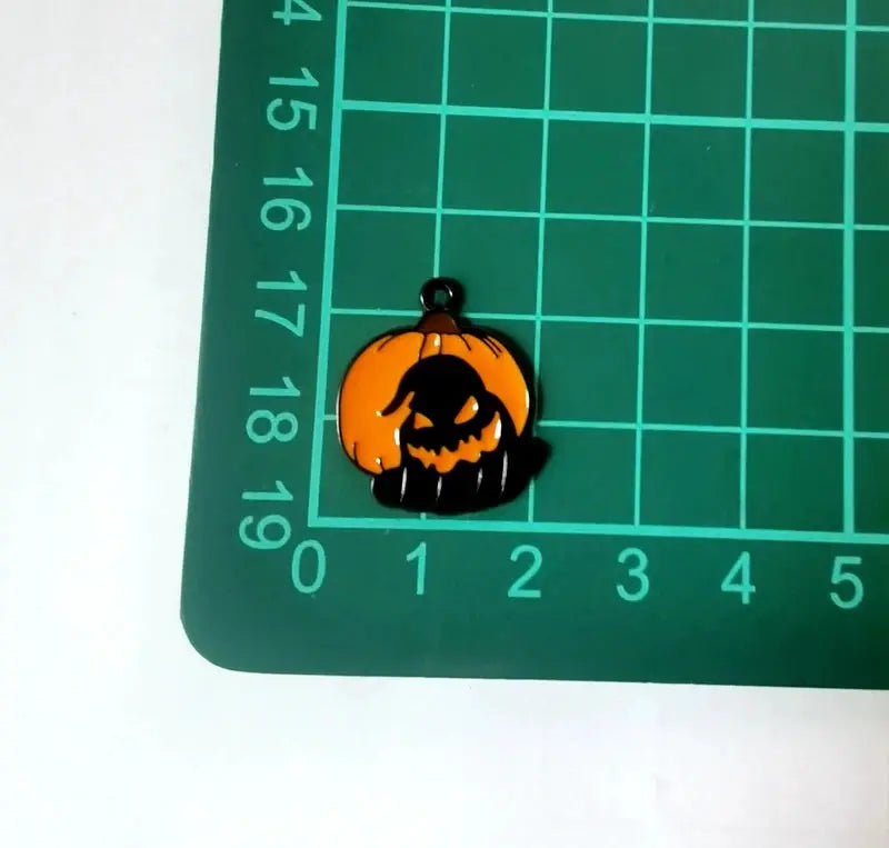 Halloween Pendant Charms | Metal Design | Cartoon Pattern | 10 Piece Set