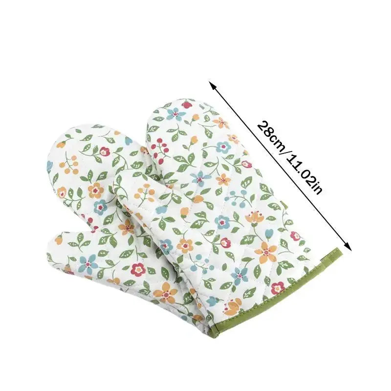 Oven Mitts | Printed Design | Heat Resistant | One Size