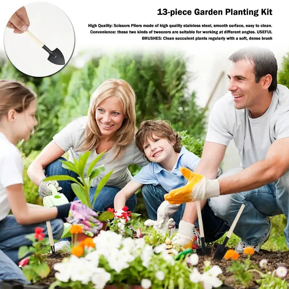 13 Piece Garden Tool Set | Wooden Handles | Metal Pruning Scissors | Weeding Kit