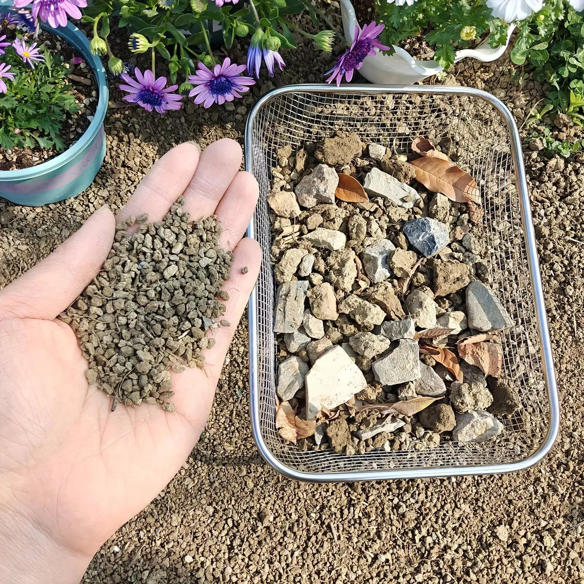 Stainless Steel Soil Sieve - Mesh Gardening Sieve for Rock Filtering, Composting and Sand, Durable and Anti-rust Hand Tools from PriceLows™