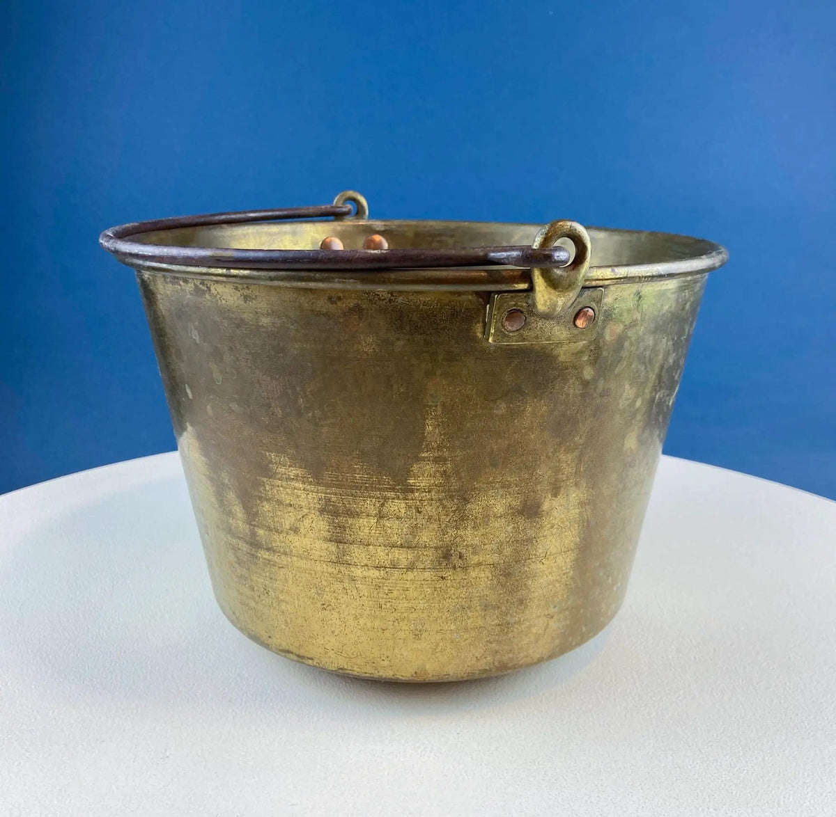 Antique Hand-Hammered Brass Bucket with Wrought Iron Handle: Rustic Farmhouse Decor | Collectible Vintage | Pre-Owned Piece | Collectors & Hosts