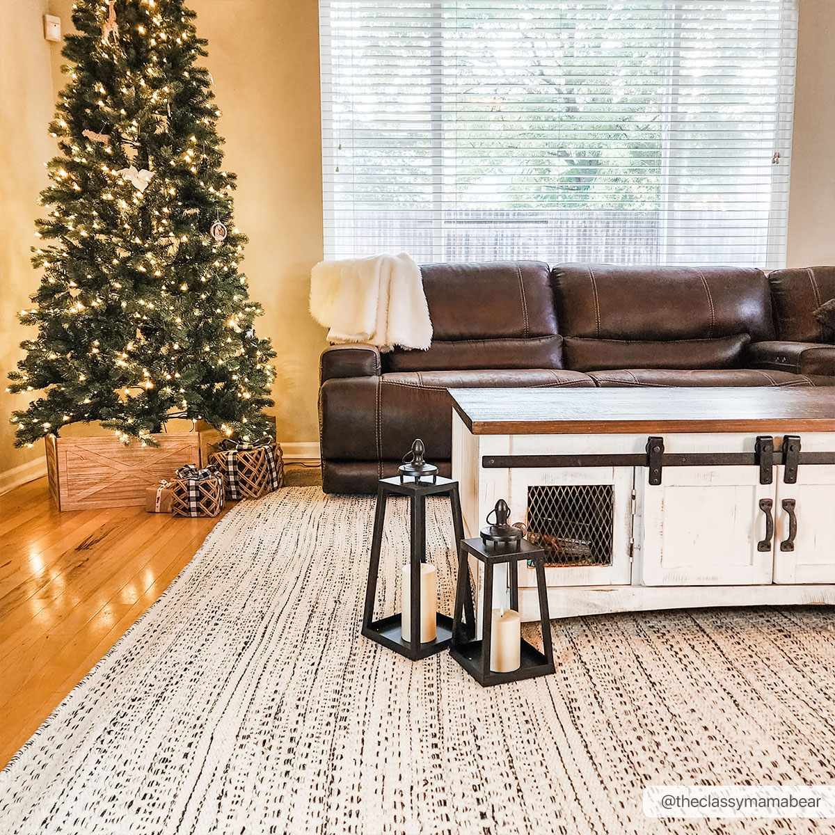 Williford Wool Area Rug from PriceLows™