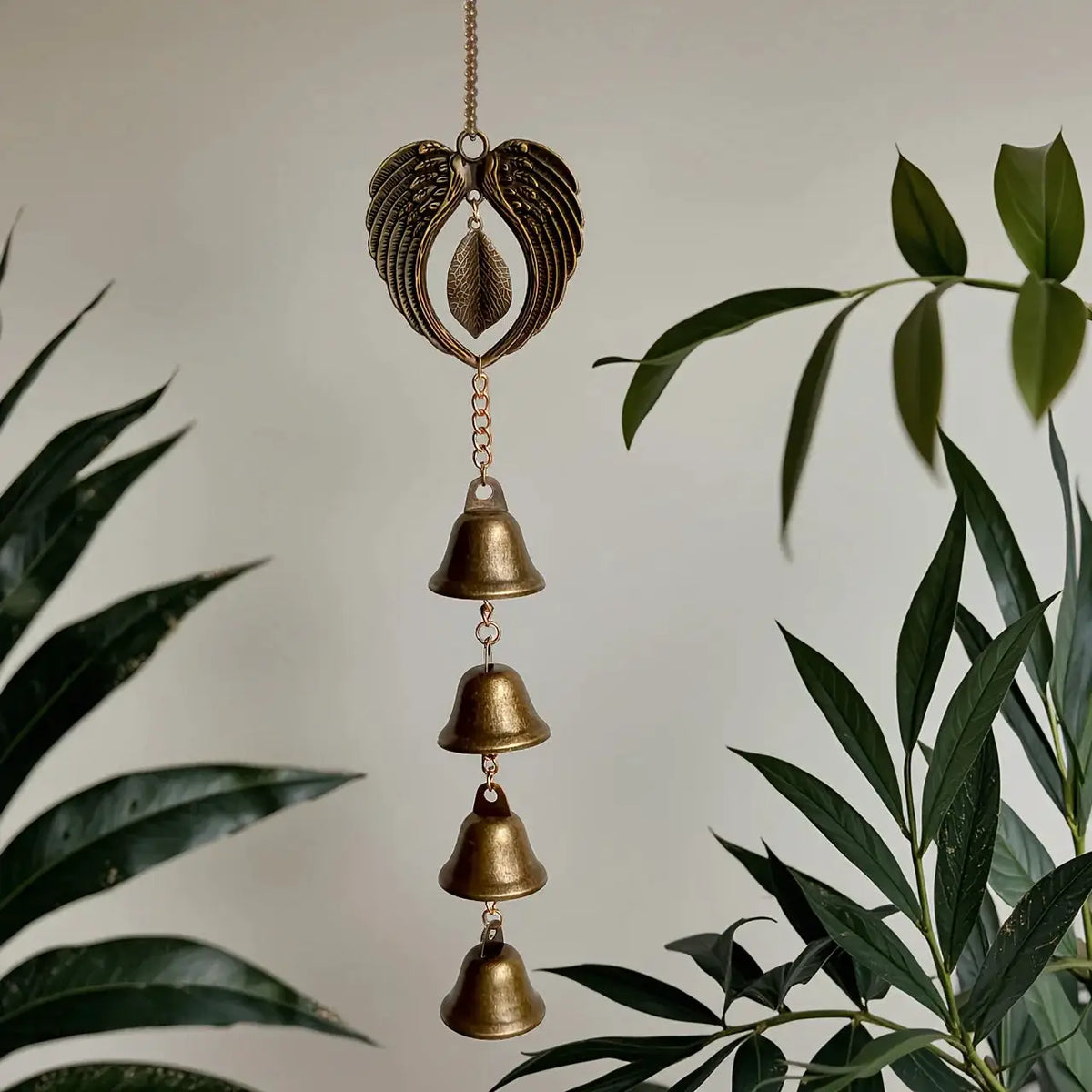 Christmas Retro Metal Wind Chimes, Elegant Holiday Decorations and Wall Decorations, Metal Wind Chime Hangings for Porches, Balconies, and Christmas Trees from PriceLows™
