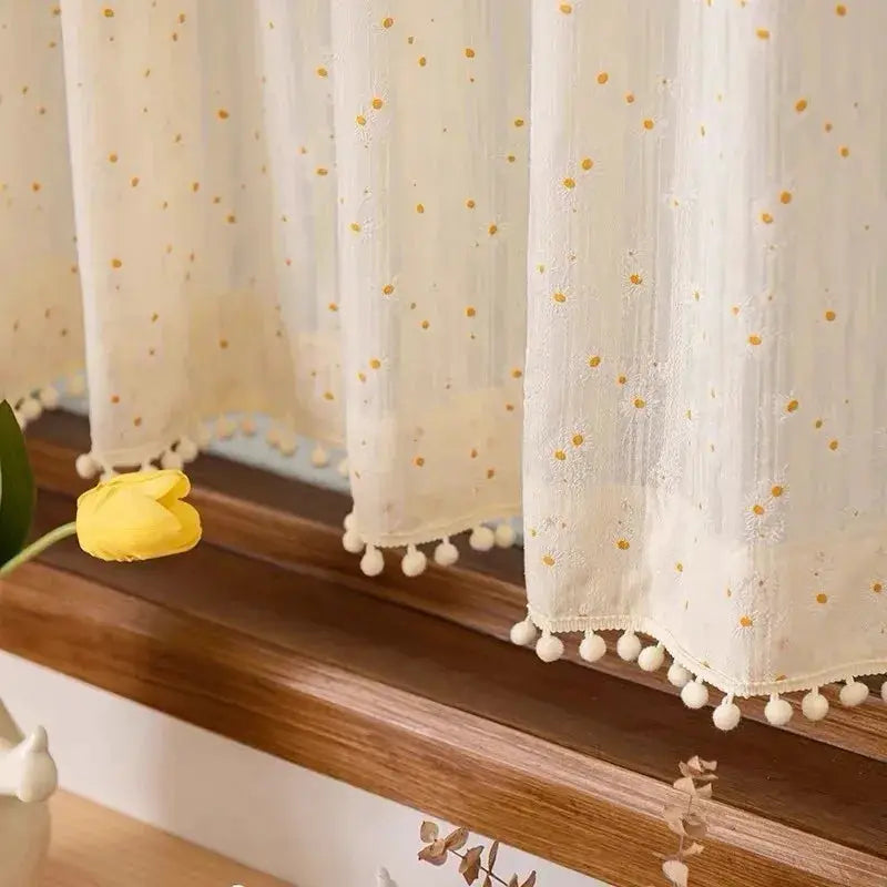 Window Valance | Sheer Daisy Floral | PriceLows™