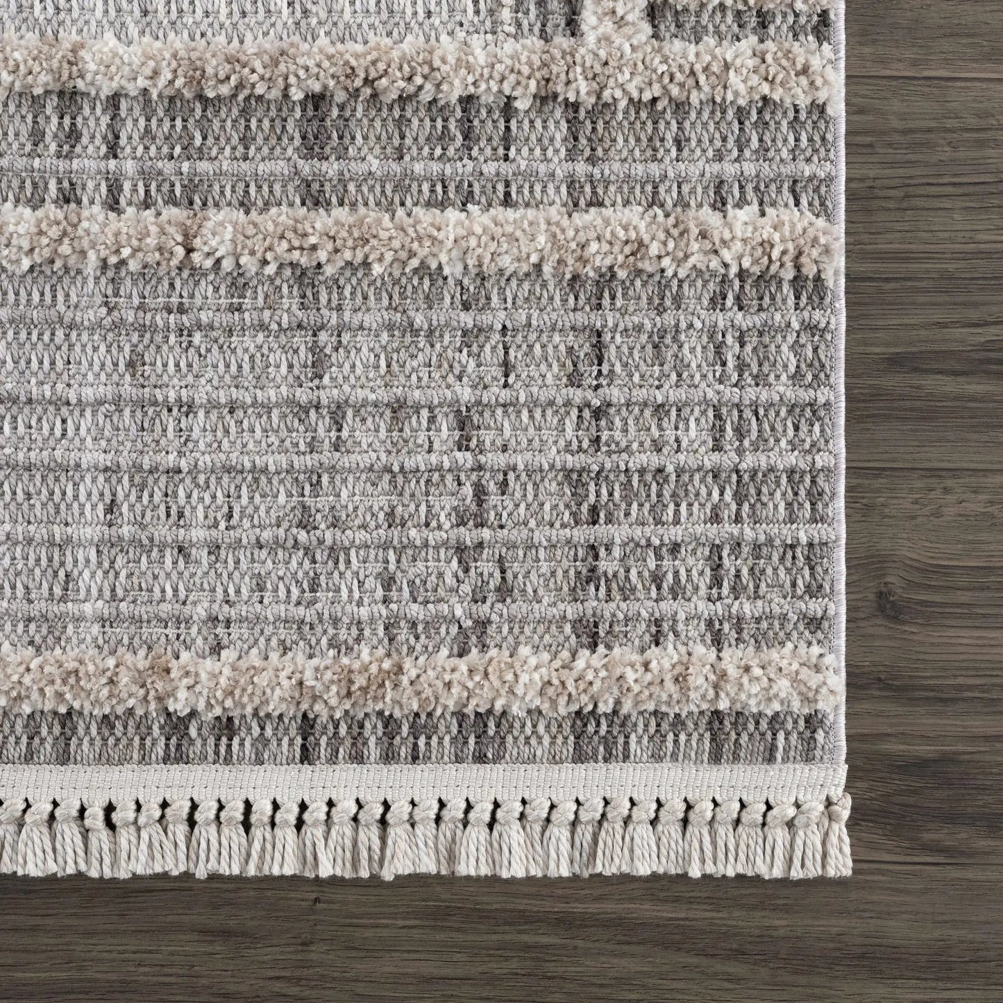 Amaga Area Rug from PriceLows™