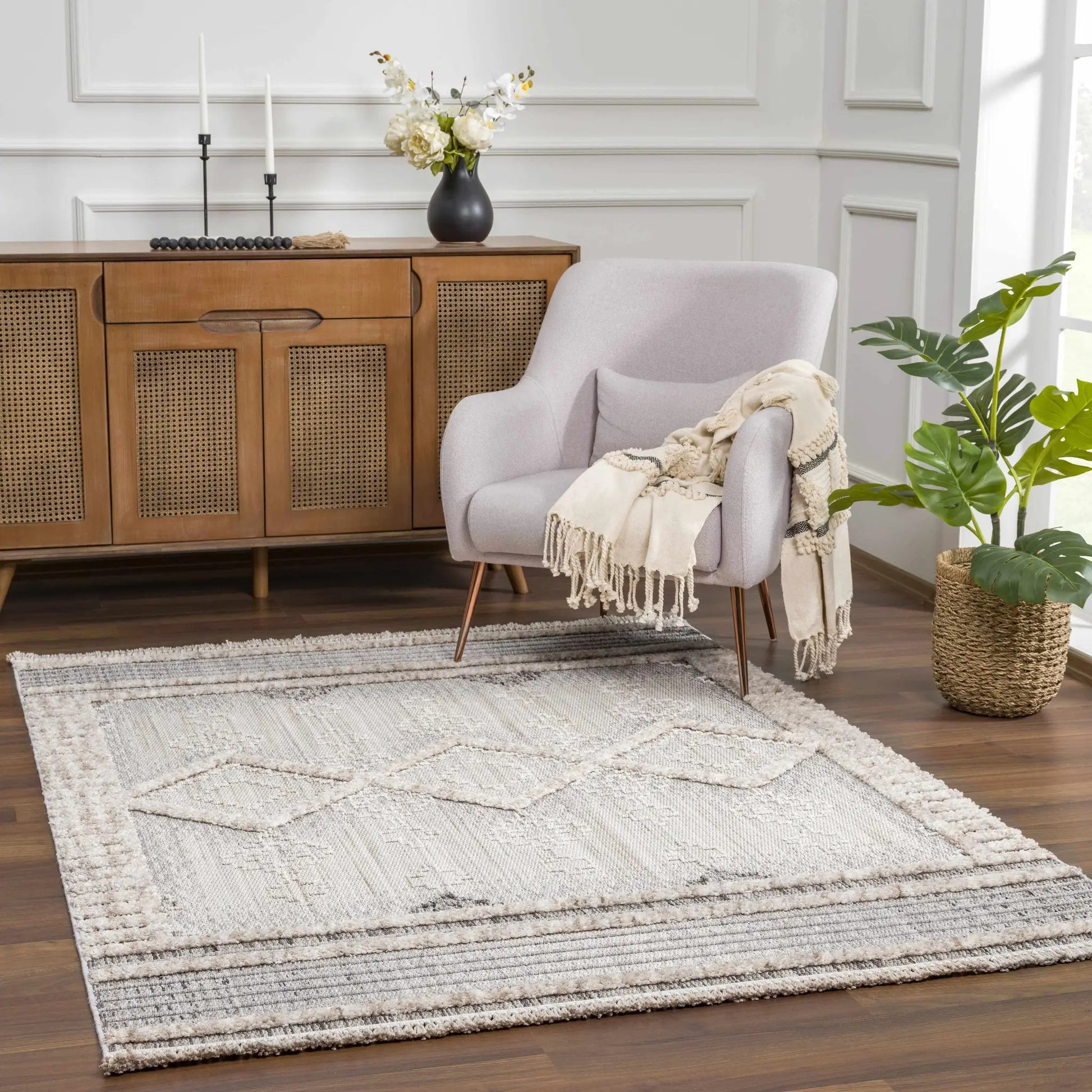 Amaga Area Rug from PriceLows™