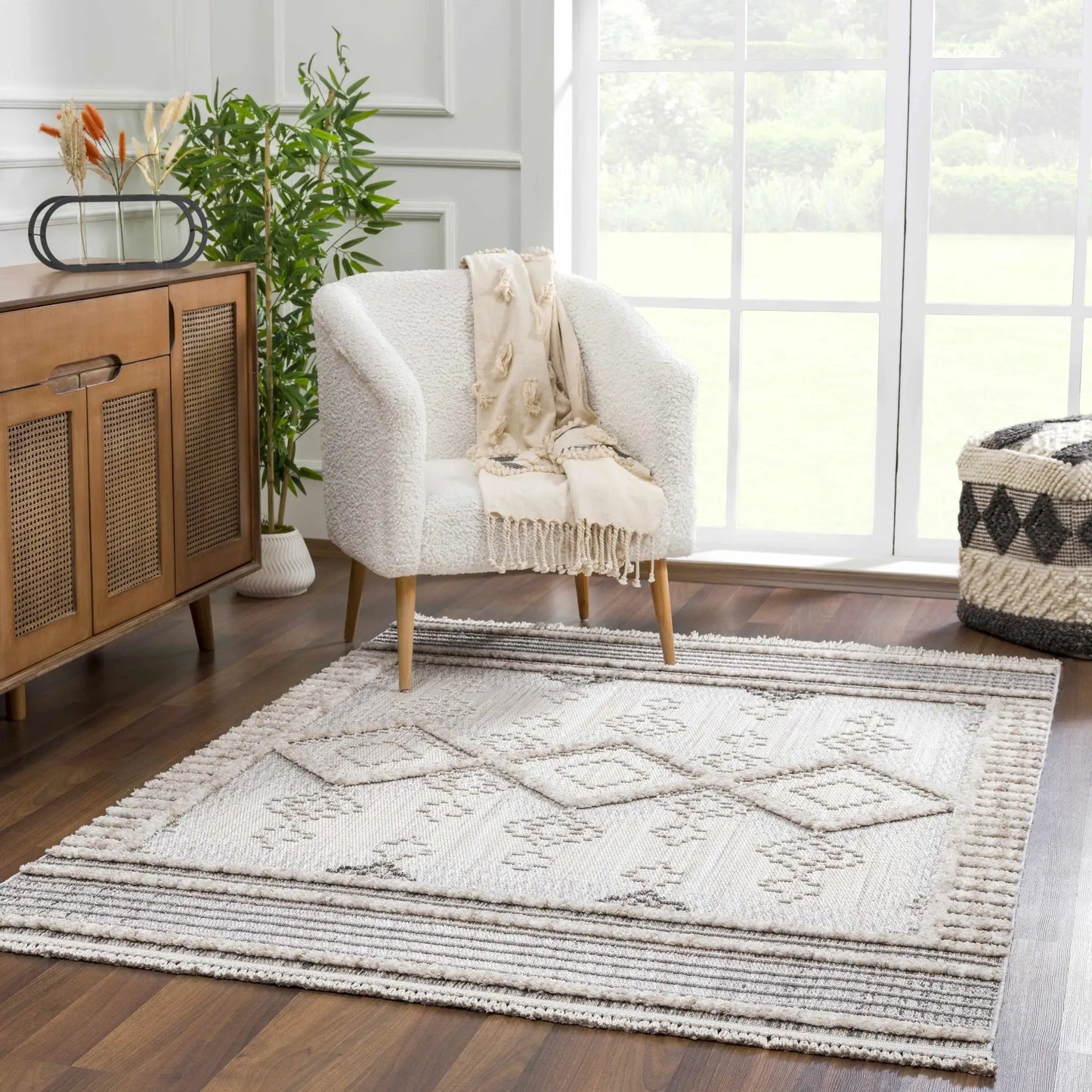 Amaga Area Rug from PriceLows™