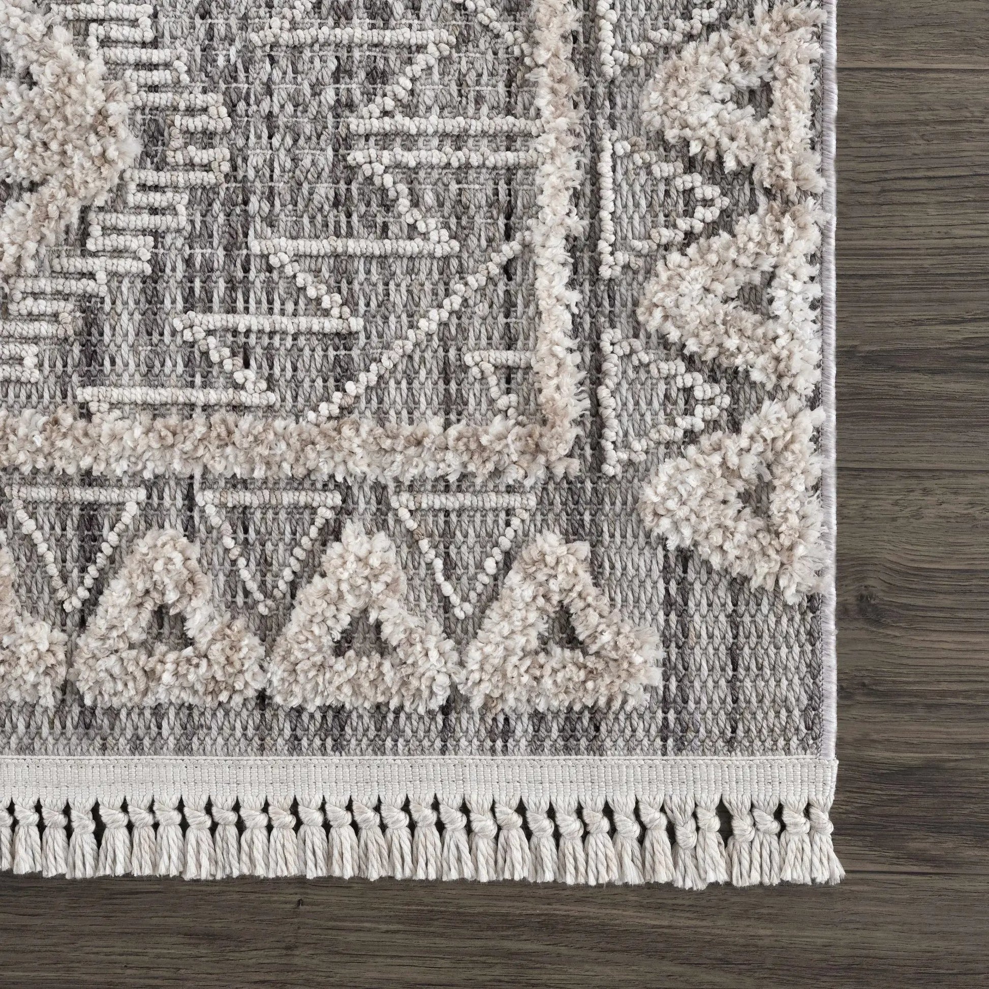 Agoo Area Rug from PriceLows™