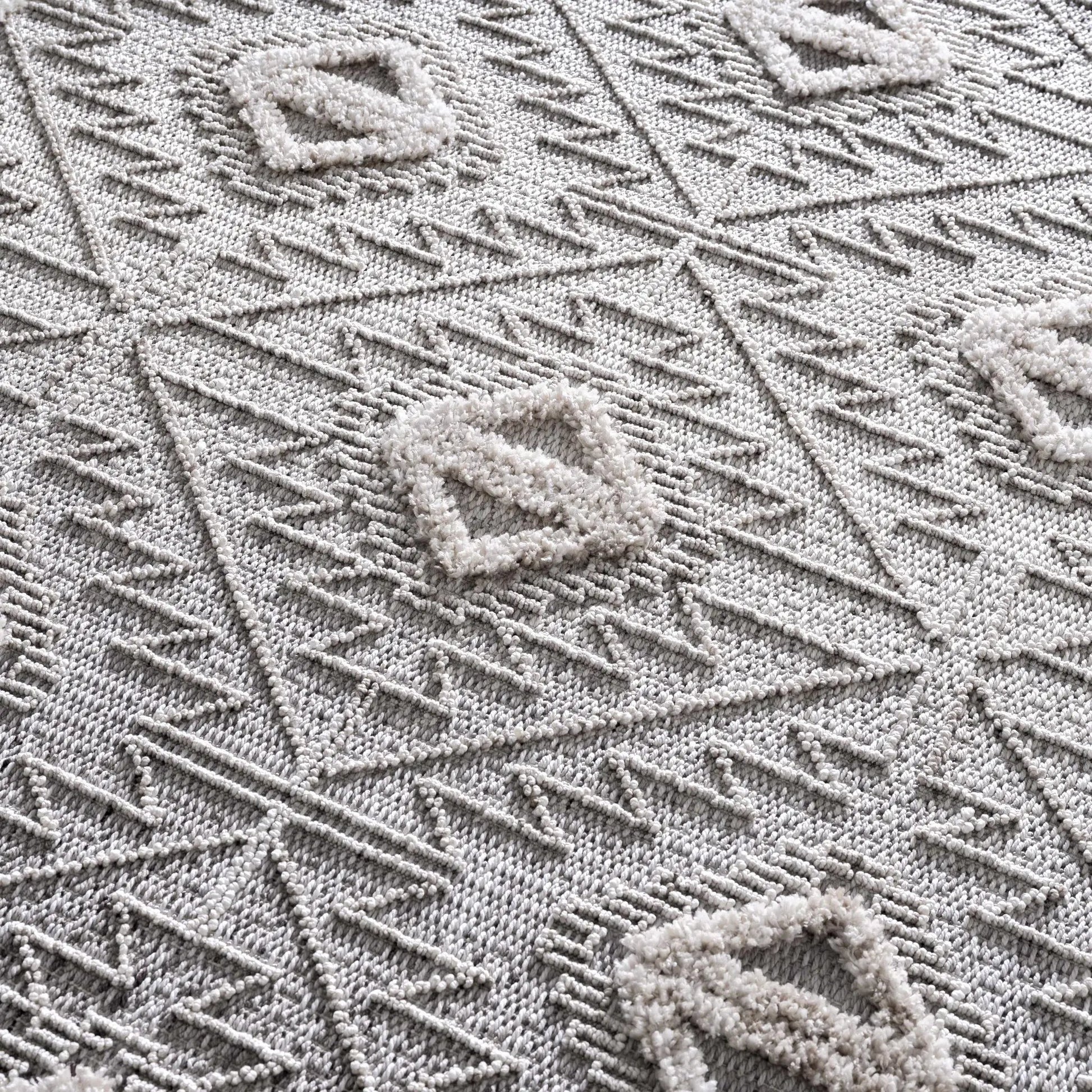 Agoo Area Rug from PriceLows™