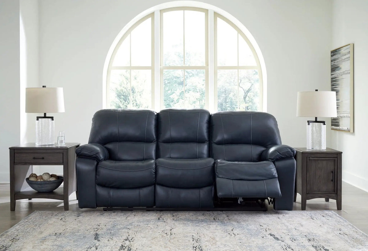 Leesworth Reclining Sofa | Practical Function | Contemporary Character | 88 Inch Length