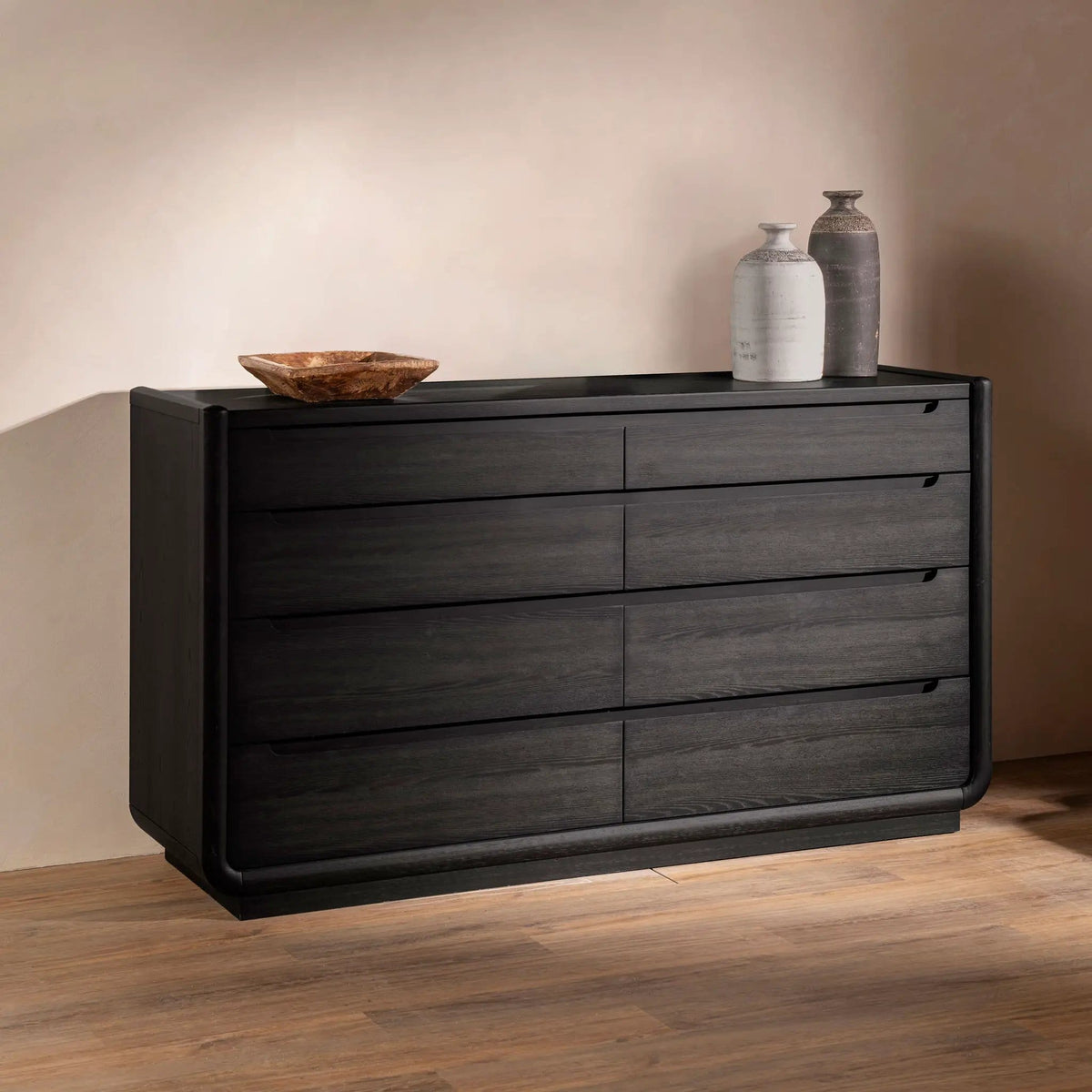 Leandro 8-drawer Bedroom Dresser Cabinet Burnished | 66.25 x 19 x 36.5 in | 8-Drawer | Black