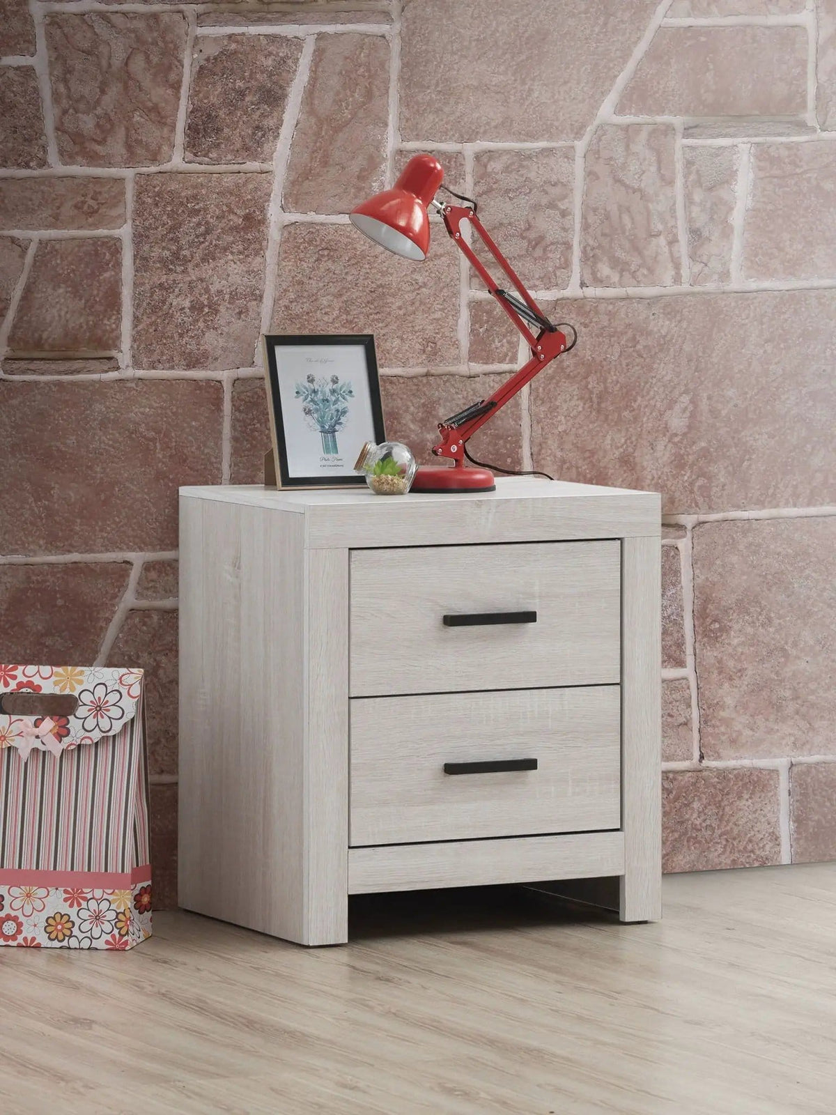 Brantford 2-drawer Nightstand Coastal | 21.75 x 16.25 x 23.5 in | Engineered Wood & Veneer | White
