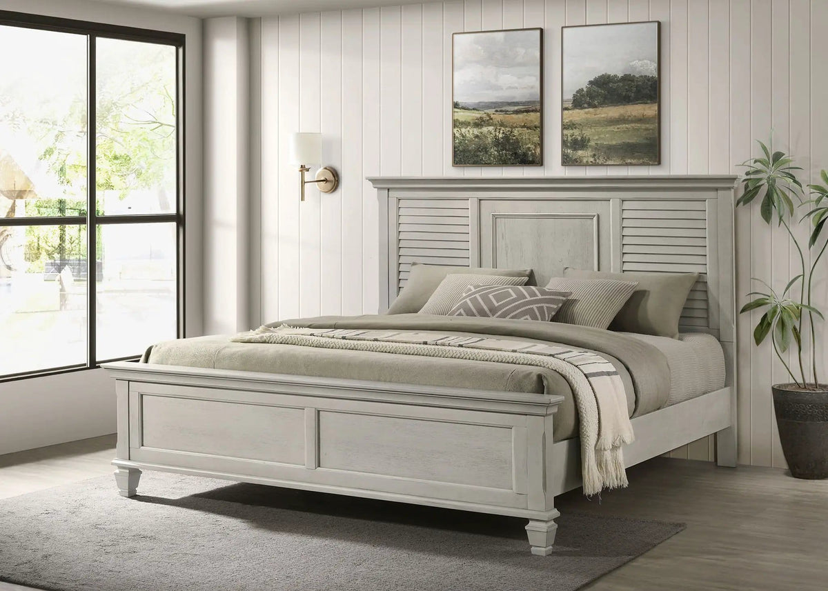 Franco Wood Eastern King Panel Bed Distressed | 83.75 x 88.25 x 57 in | Wood | White