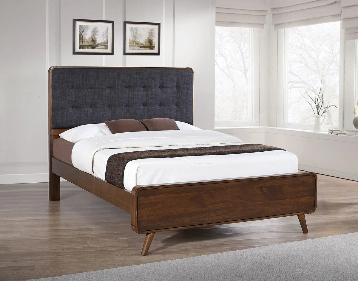 Robyn Wood Queen Platform Bed Dark | 63 x 86.5 x 53.25 in | Engineered Wood & Walnut | Walnut