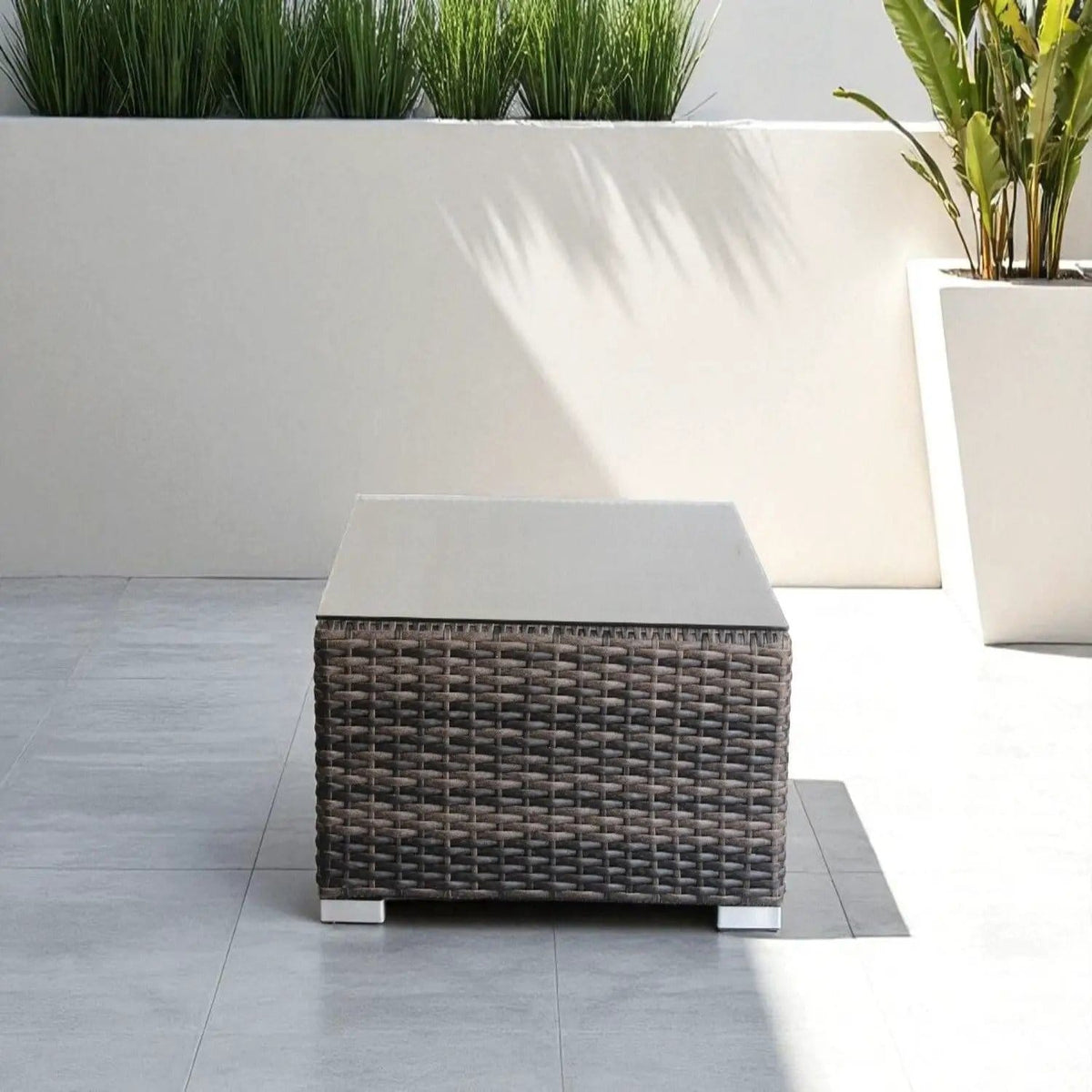 Minnesota Outdoor Coffee Table Cube Design | 28 x 28 x 13 in | Wicker & Tempered Glass | Multicolor