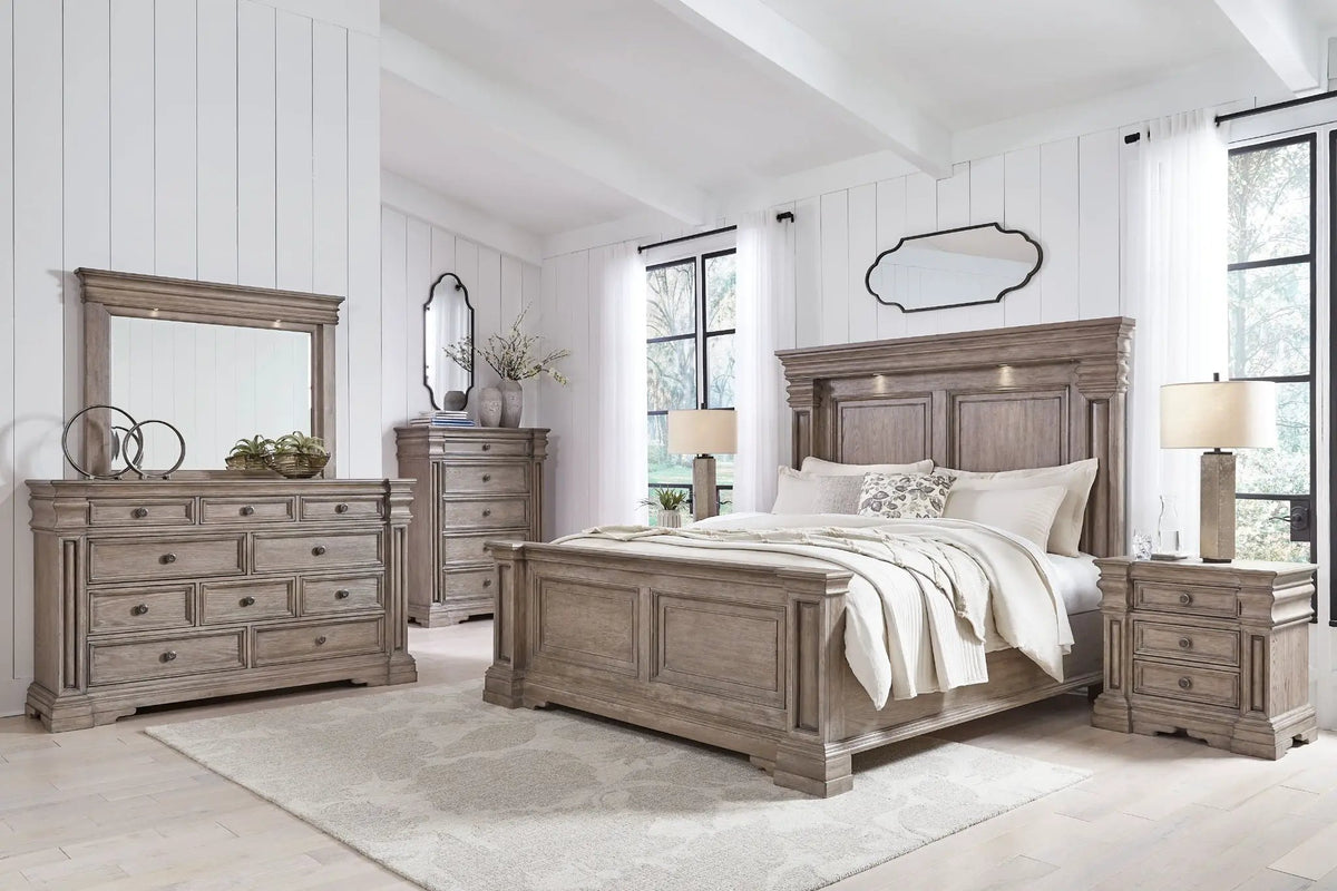Blairhurst Panel Bedroom Set | 4-Piece | Casual Traditional Style | Oak And Ash Veneer