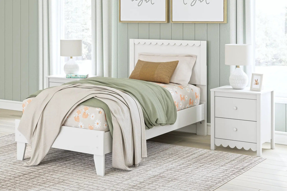 Hallityn Panel Platform Bed | 2 Pieces | Bedroom Furniture | Bedroom