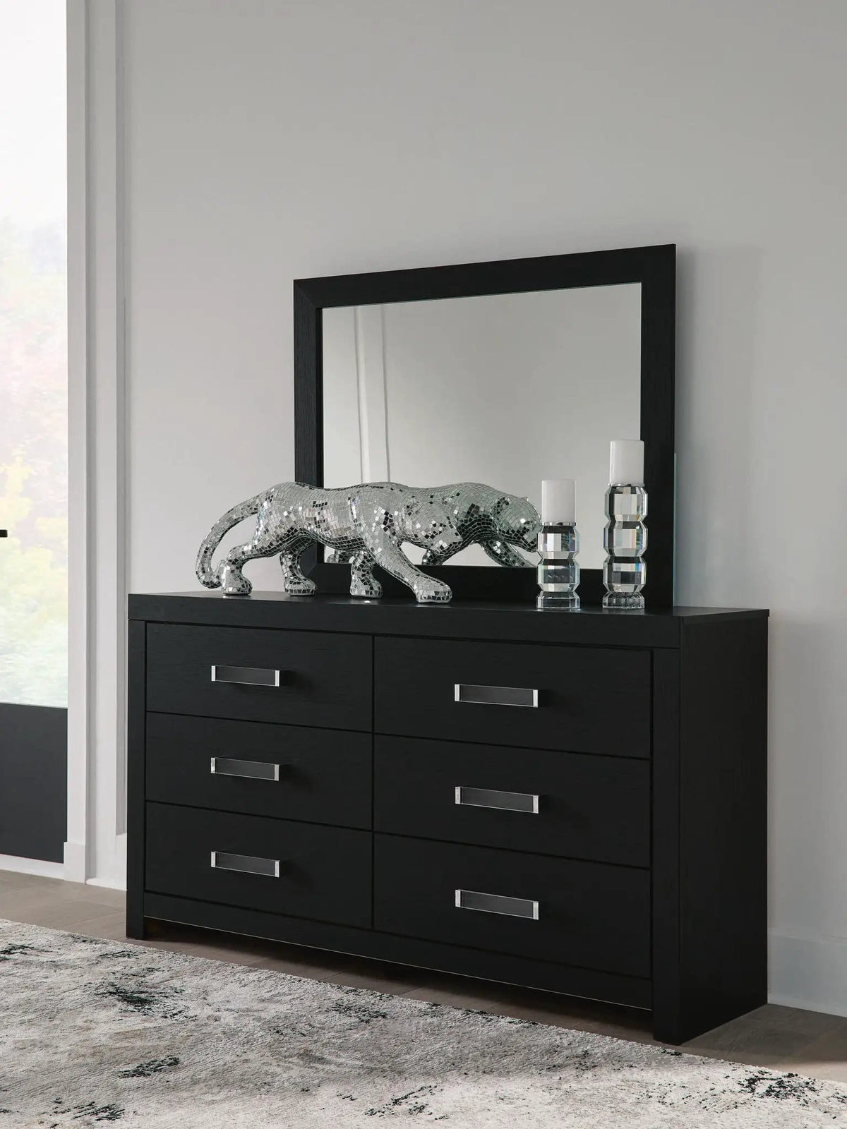 Maeling Six Drawer Dresser | 4 Pieces | Acrylic | Bedroom
