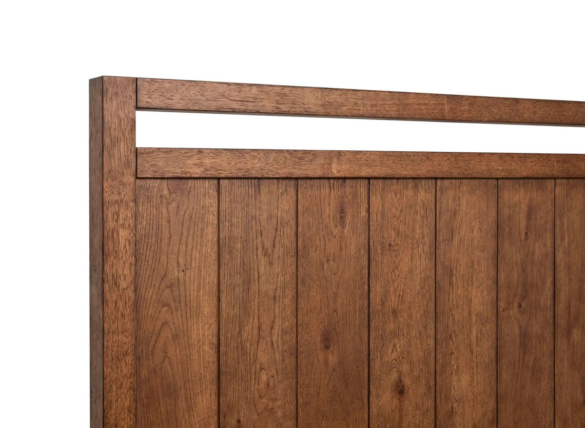 Conway Complete Bed | Honey Wheat Finish | Rustic Oak Veneers | Lake House Style