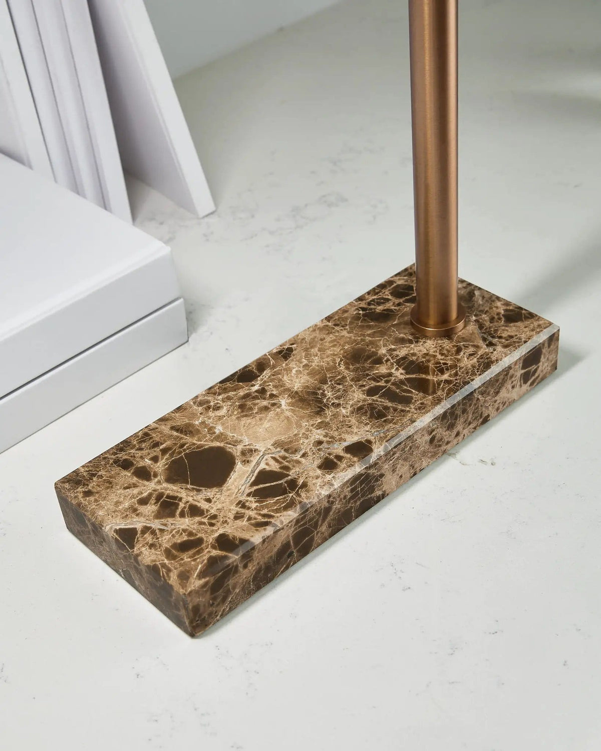 Yafe Metal Lamp | 2 Pieces | Marble & Metal | Home