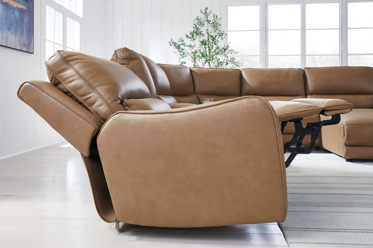 DeepWakes Power Reclining Sectional | Chaise Included | Ultra-Stylish Design | 130 Inch Length
