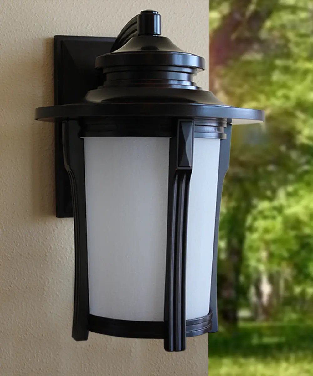 Outdoor Wall Lantern | 1 Light Seeded Glass | Die Cast Aluminum | 17 Inch Height