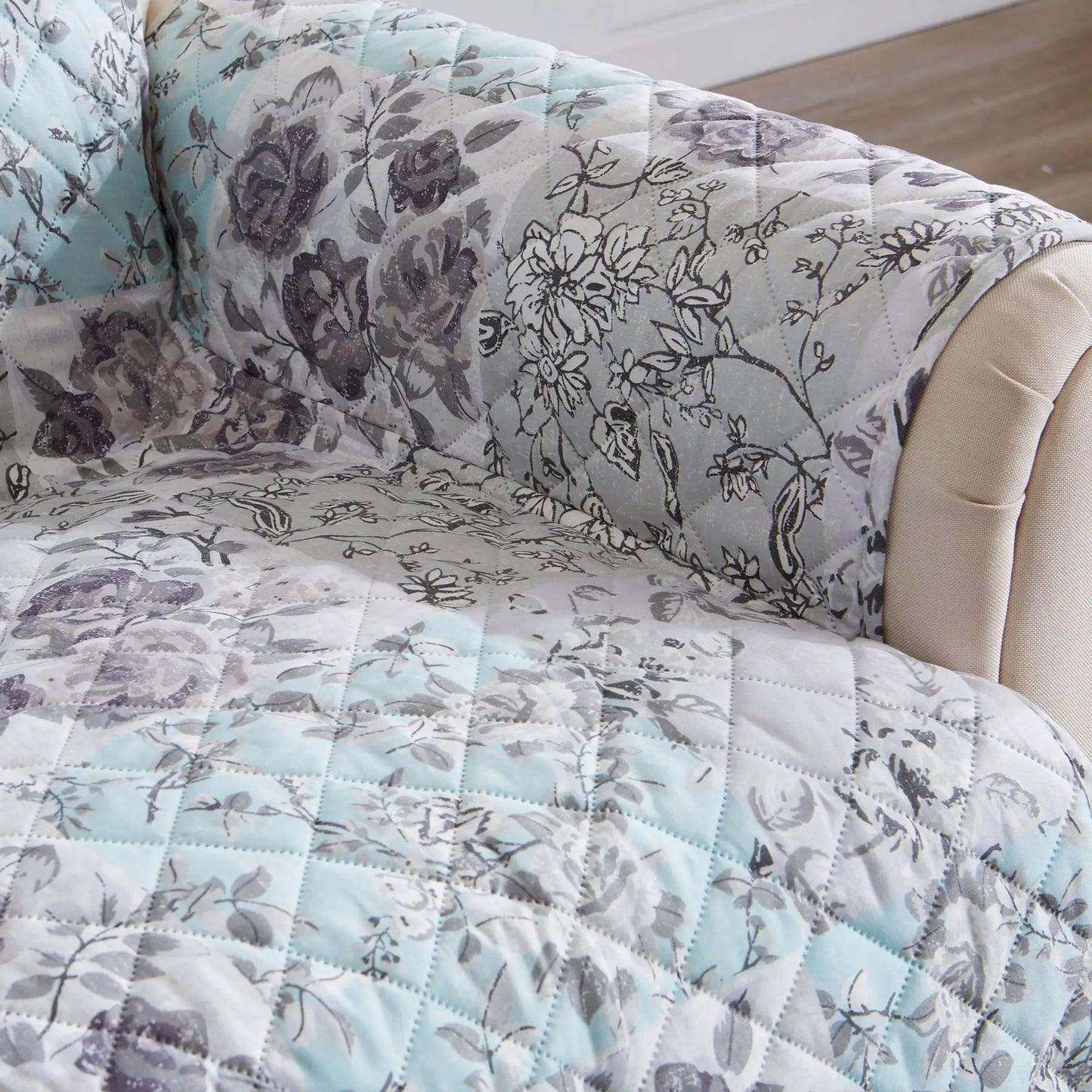 Reversible Floral Patchwork Furniture Protector - Maribel Collection from PriceLows™