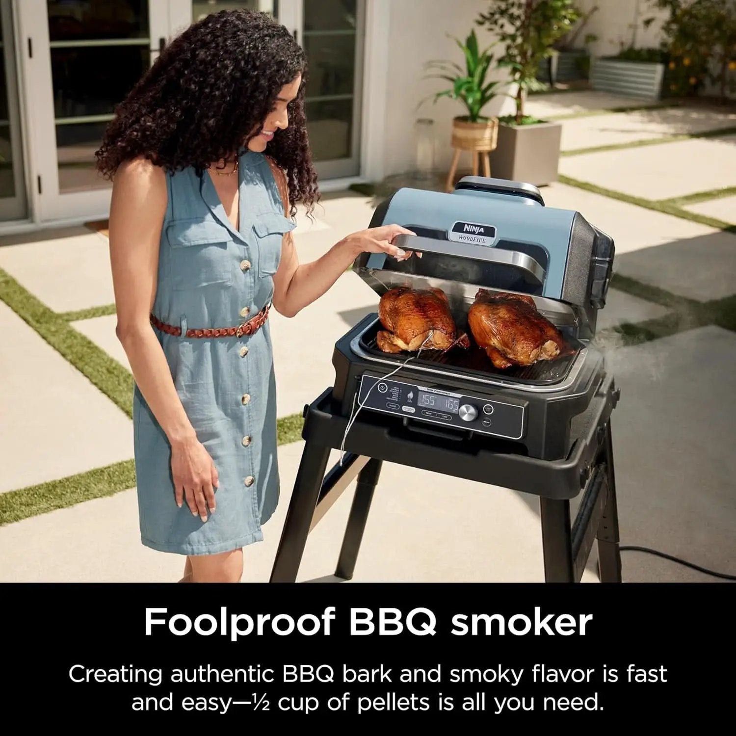 XL Smart Grill Smoker 7 In 1 With App Control Black from PriceLows™