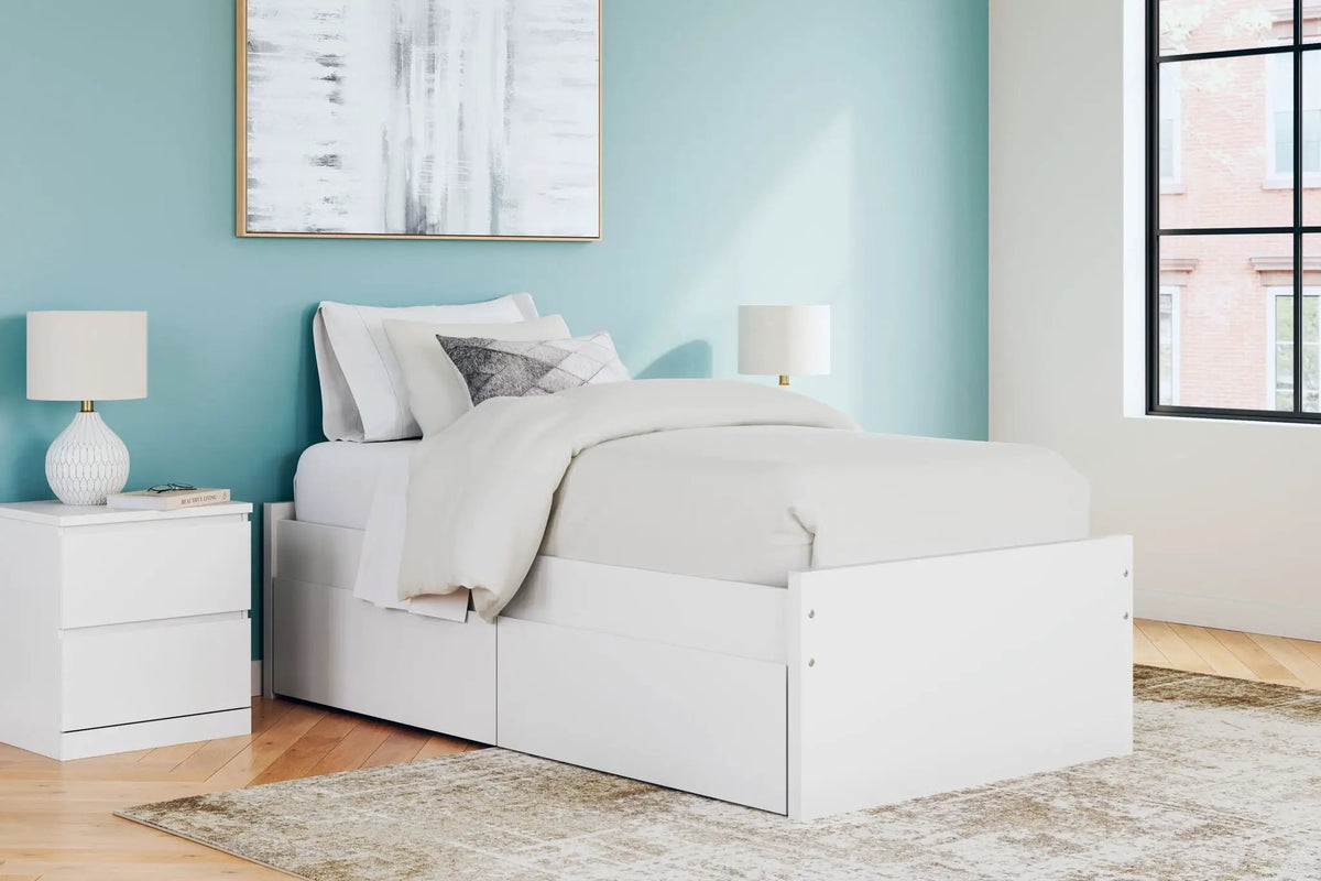 Platform Bed | Four Storage Drawers | Clean Minimal Design
