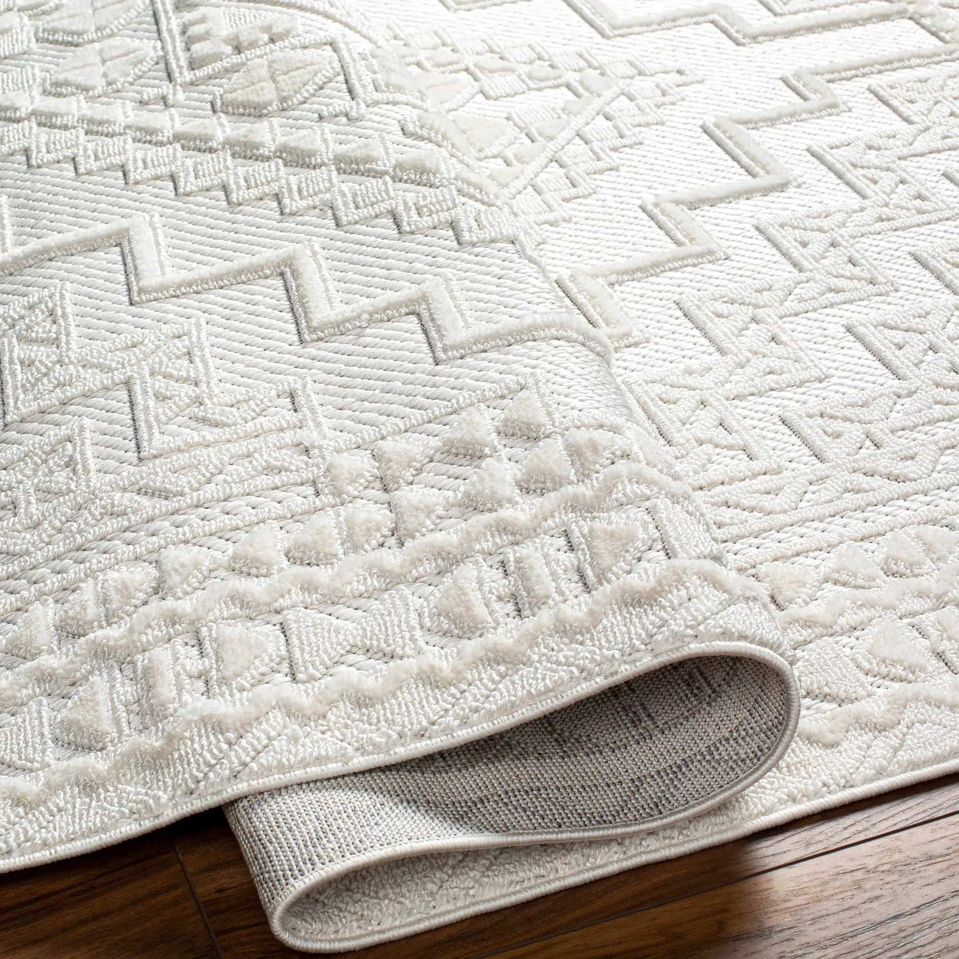Alya White Fringe Rug from PriceLows™