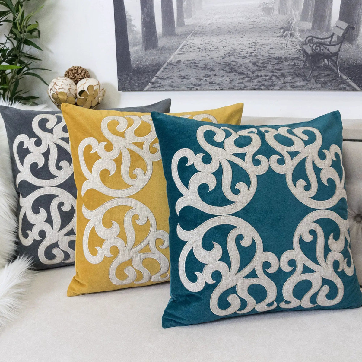 Pillow Cover | Vintage Vine Pattern | Hidden Zipper | Matching Back