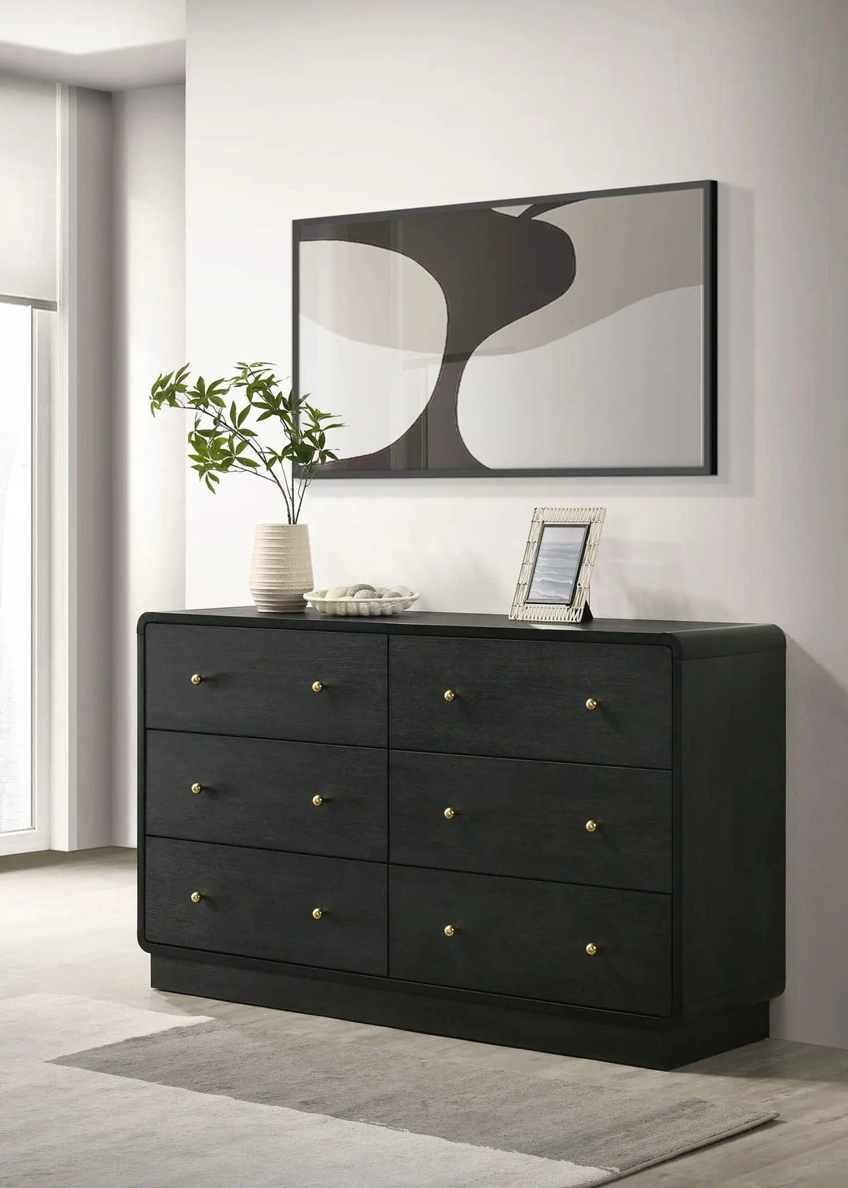 Cavelle 6-drawer Dresser Cabinet | 58.5 x 16.75 x 34.25 in | Brass | Black