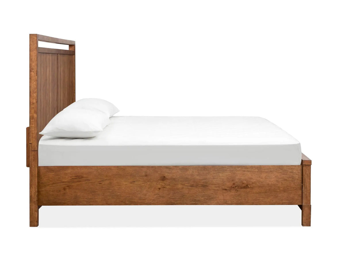 Conway Complete Bed | Honey Wheat Finish | Rustic Oak Veneers | Lake House Style