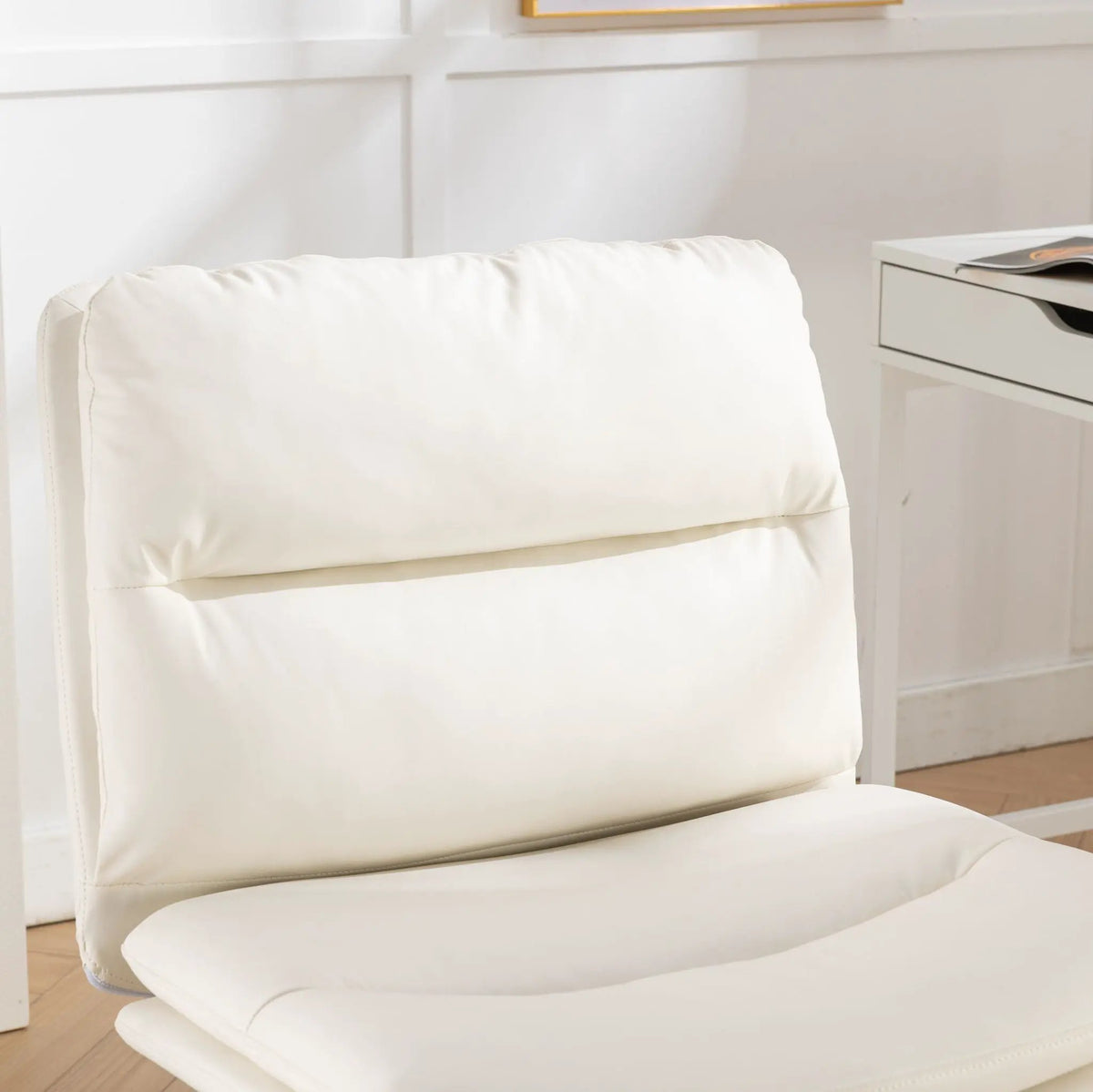 Dining Swivel Chair | Height Adjustable | Criss Cross Frame | White