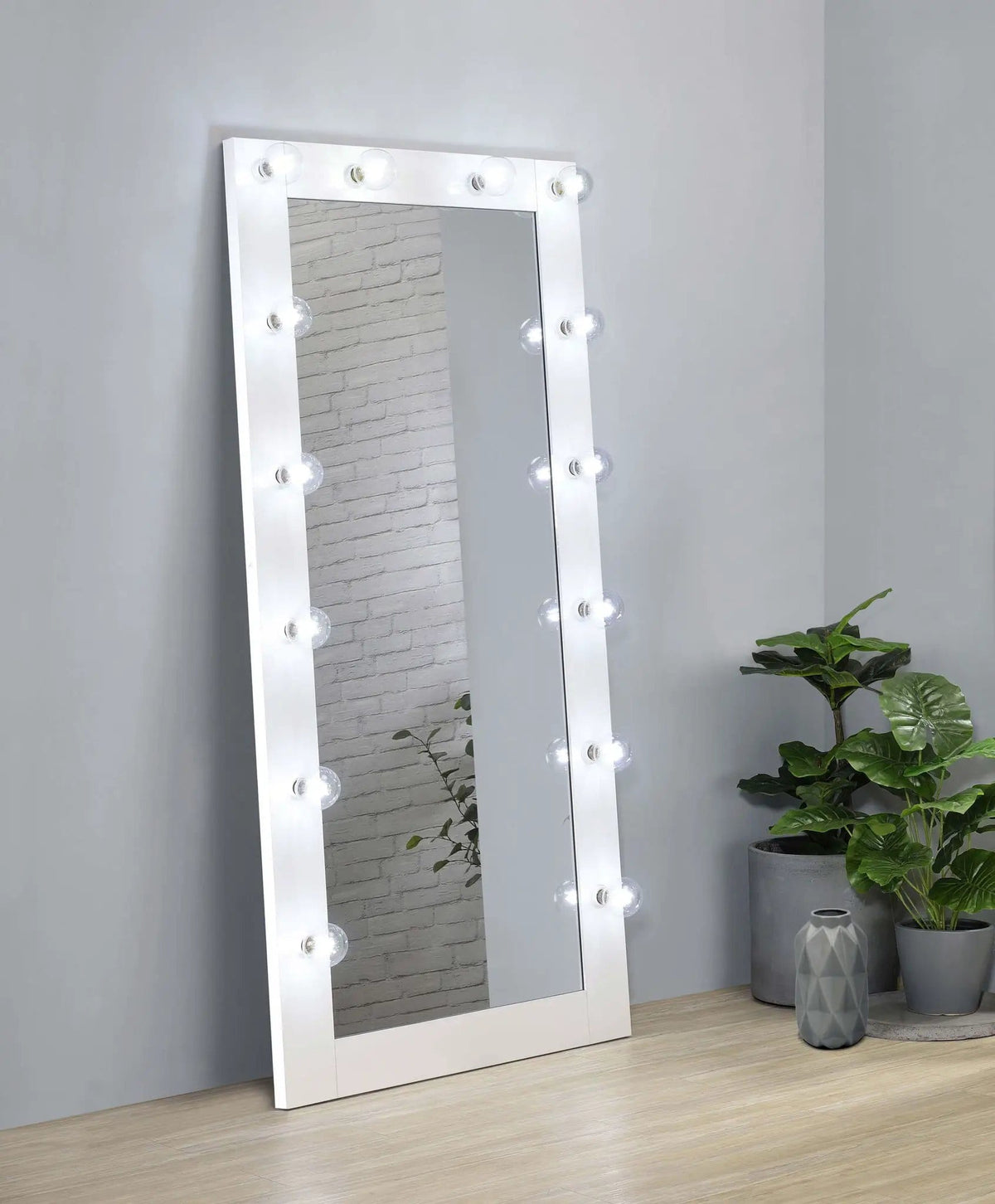Zayan 32 x 71 Inch Floor Mirror LED Lighting White Gloss | 32 x 5.5 x 71 in | Home Furniture | Home