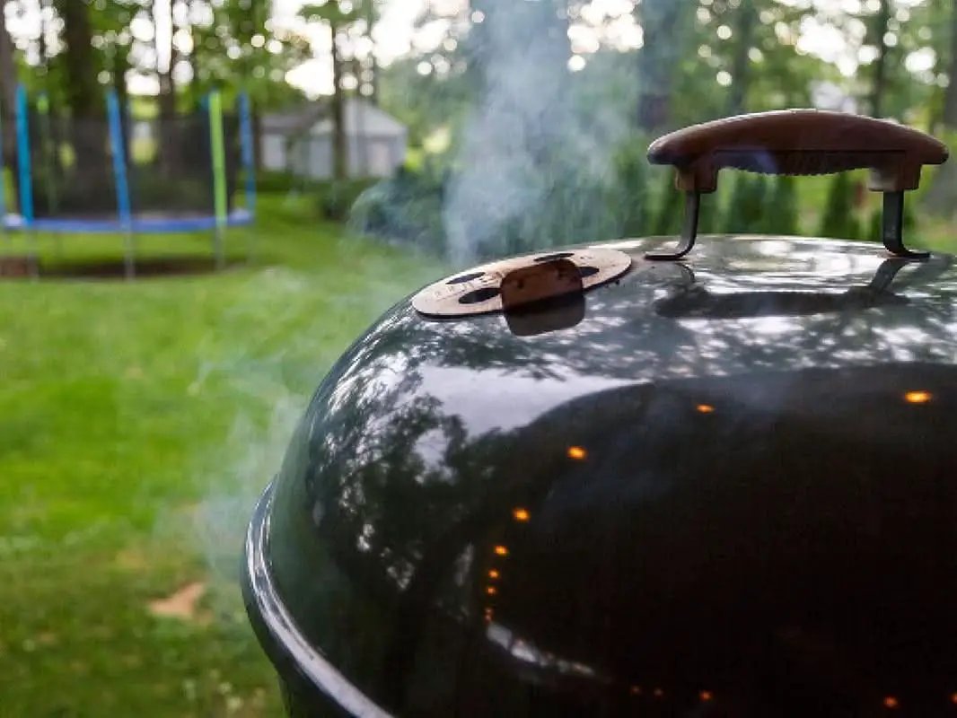 Original Kettle Premium 22 Inch Charcoal Grill Black from PriceLows™