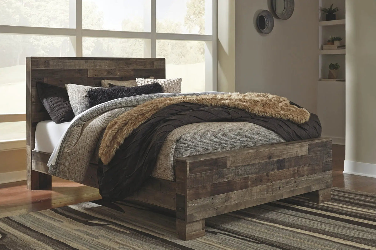 Derekson Panel Bedroom Set | 4-Piece | Rustic Butcher Block Finish | Replicated Pine Grain