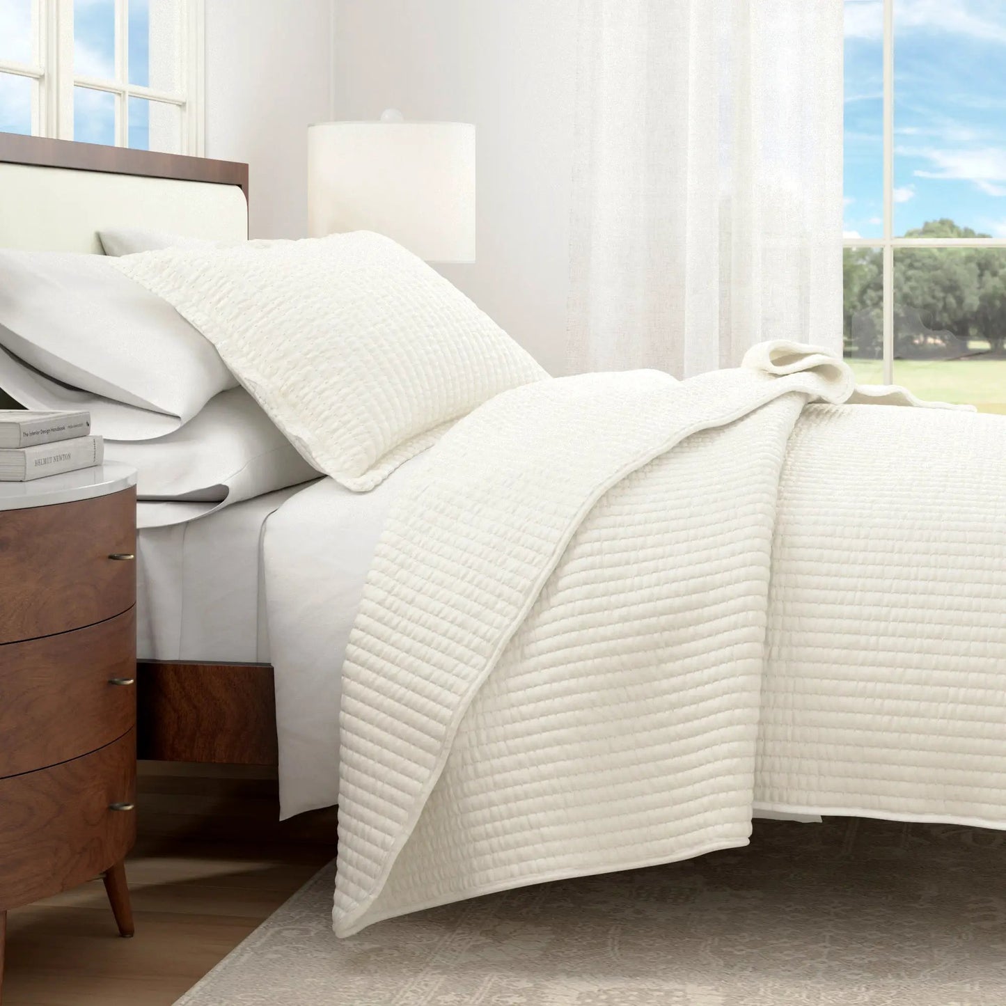 Solid Quilt - Alicia Collection from PriceLows™